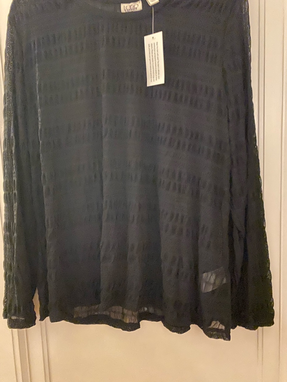 Logo layers brand nwt black long sleeve shear shirt. Size xl